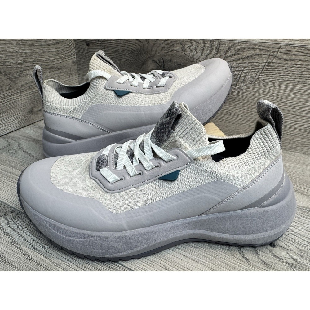 Vessi Stormburst Low Top Womens Size 7 Waterproof Shoes Hiking Quartzite